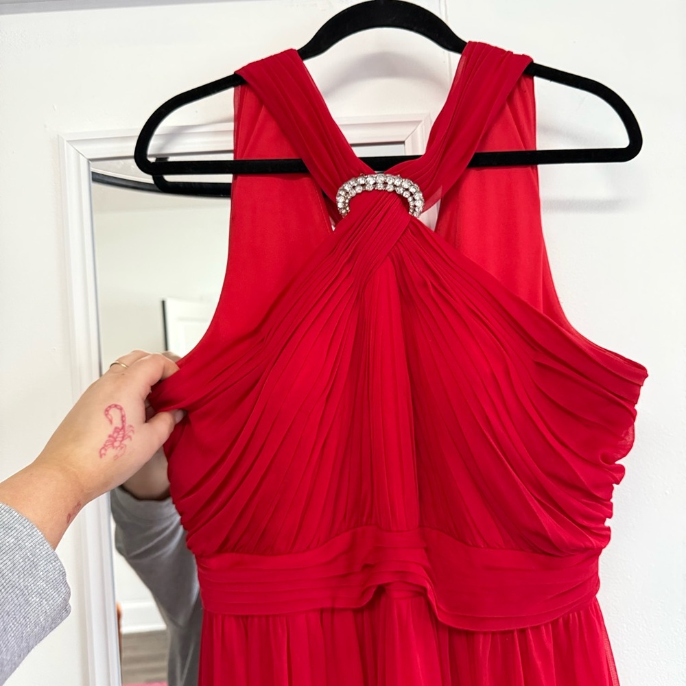 Elegant Red Evening Dress